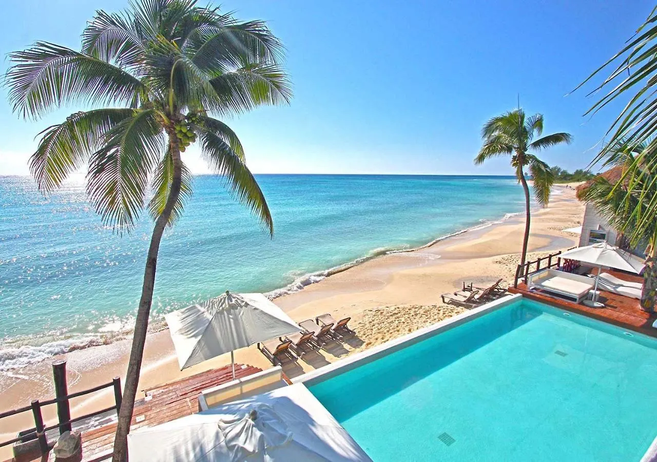 Luxury 3 Bedroom Condo - Beachfront Complex At Mareazul - Buena Vida Playa del Carmen