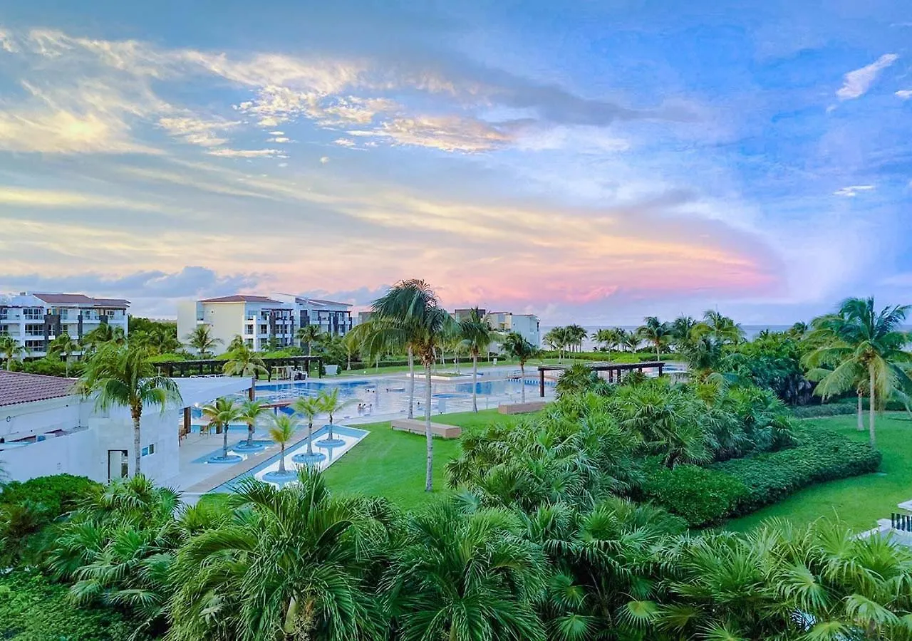 Luxury 3 Bedroom Condo - Beachfront Complex At Mareazul - Buena Vida Playa del Carmen México