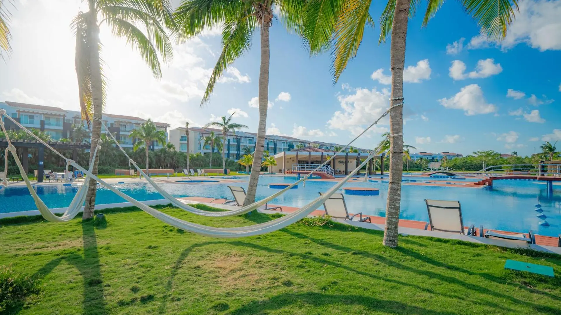 Luxury 3 Bedroom Condo - Beachfront Complex At Mareazul - Buena Vida Playa del Carmen México
