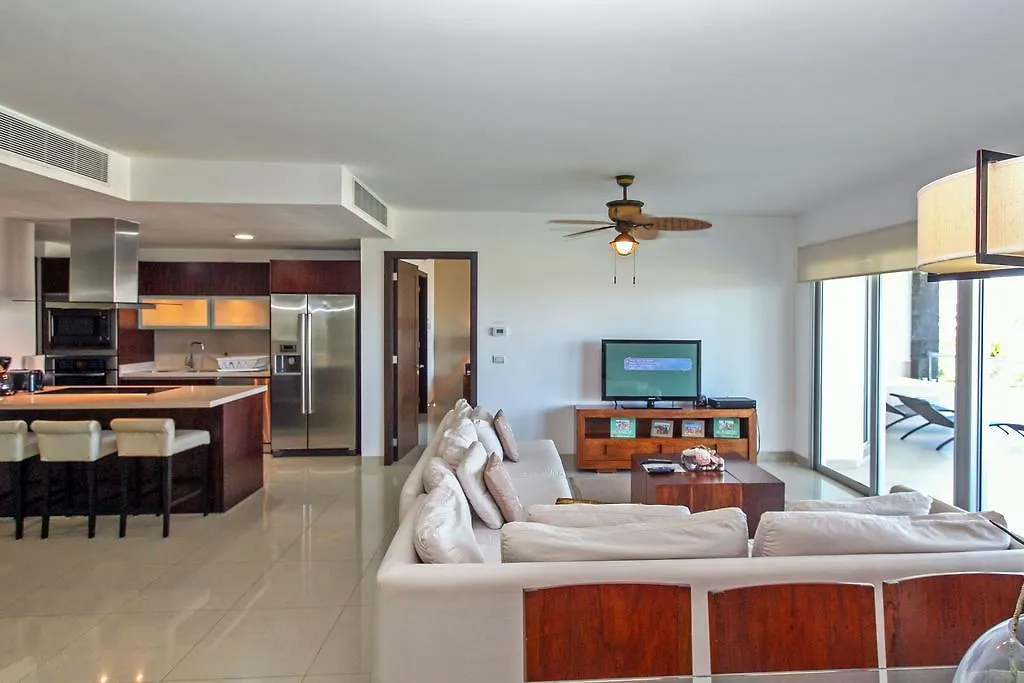 Luxury 3 Bedroom Condo - Beachfront Complex At Mareazul - Buena Vida Playa del Carmen Сasa de vacaciones