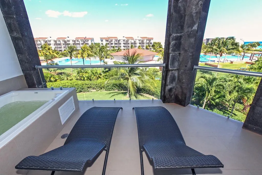 Сasa de vacaciones Luxury 3 Bedroom Condo - Beachfront Complex At Mareazul - Buena Vida Playa del Carmen