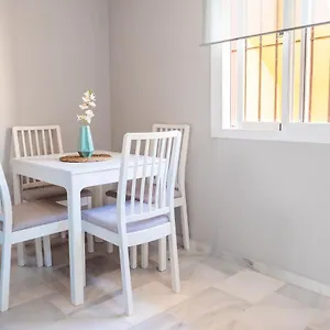 https://apartamento-aguasal.es-andalucia.com