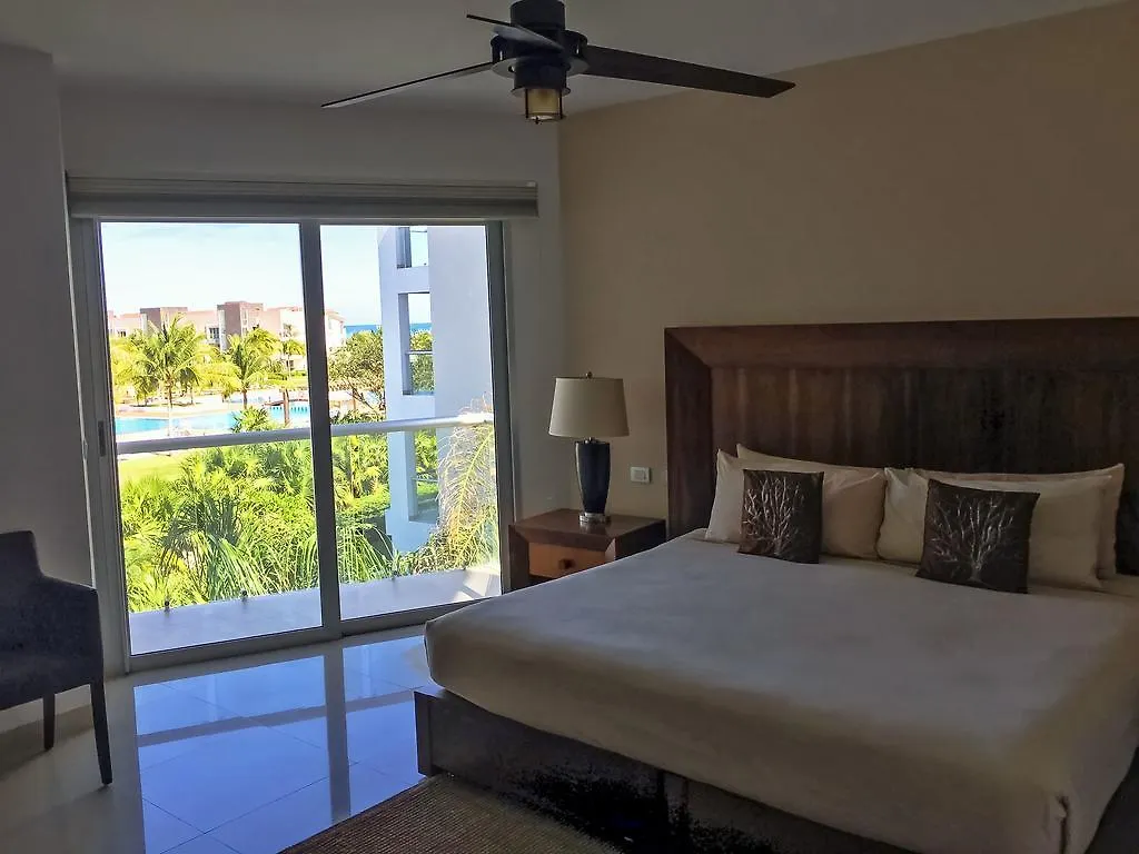Luxury 3 Bedroom Condo - Beachfront Complex At Mareazul - Buena Vida Playa del Carmen 0*,