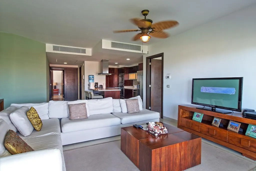 Luxury 3 Bedroom Condo - Beachfront Complex At Mareazul - Buena Vida Playa del Carmen Holiday home