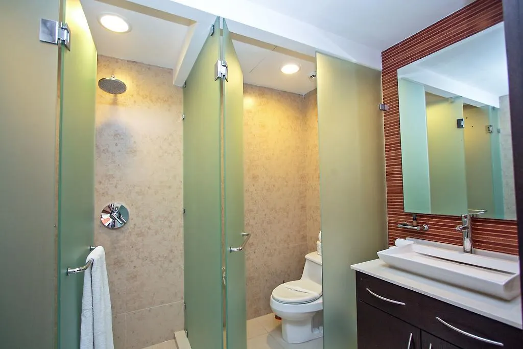 Luxury 3 Bedroom Condo - Beachfront Complex At Mareazul - Buena Vida Playa del Carmen