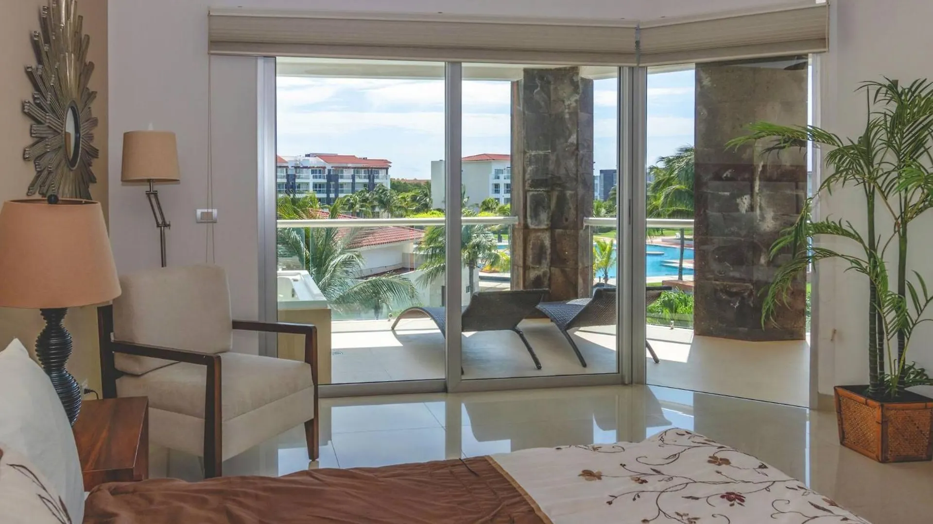 Luxury 3 Bedroom Condo - Beachfront Complex At Mareazul - Buena Vida Playa del Carmen