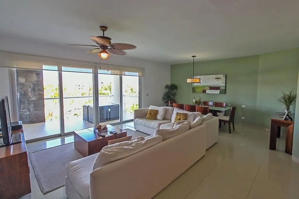 Luxury 3 Bedroom Condo - Beachfront Complex At Mareazul - Buena Vida Playa del Carmen 0*,  México