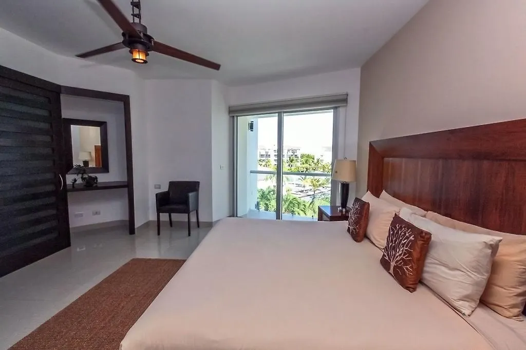 Luxury 3 Bedroom Condo - Beachfront Complex At Mareazul - Buena Vida Playa del Carmen 0*,